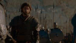 extant_GameOfThrones_4x03-BreakerOfChains_5423