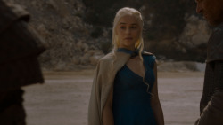 extant_GameOfThrones_4x03-BreakerOfChains_5426