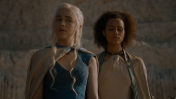 extant_GameOfThrones_4x03-BreakerOfChains_5465