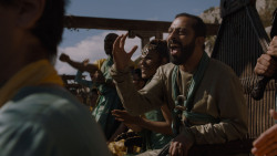 extant_GameOfThrones_4x03-BreakerOfChains_5519