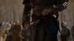 extant_GameOfThrones_4x03-BreakerOfChains_5565
