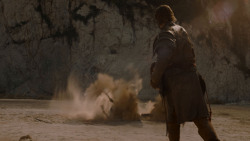 extant_GameOfThrones_4x03-BreakerOfChains_5582