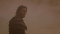 extant_GameOfThrones_4x03-BreakerOfChains_5594