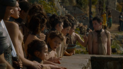 extant_GameOfThrones_4x03-BreakerOfChains_5602