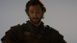 extant_GameOfThrones_4x03-BreakerOfChains_5621