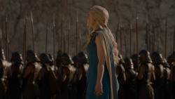 extant_GameOfThrones_4x03-BreakerOfChains_5642
