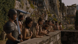 extant_GameOfThrones_4x03-BreakerOfChains_5650