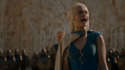 extant_GameOfThrones_4x03-BreakerOfChains_5774