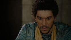 extant_GameOfThrones_4x03-BreakerOfChains_5808