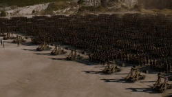 extant_GameOfThrones_4x03-BreakerOfChains_5824