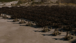 extant_GameOfThrones_4x03-BreakerOfChains_5825