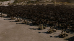 extant_GameOfThrones_4x03-BreakerOfChains_5826