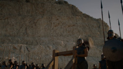 extant_GameOfThrones_4x03-BreakerOfChains_5829