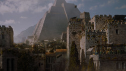 extant_GameOfThrones_4x03-BreakerOfChains_5844
