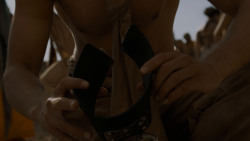 extant_GameOfThrones_4x03-BreakerOfChains_5886