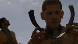 extant_GameOfThrones_4x03-BreakerOfChains_5895