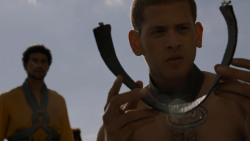 extant_GameOfThrones_4x03-BreakerOfChains_5907