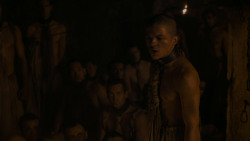 extant_GameOfThrones_4x04-Oathkeeper_0381