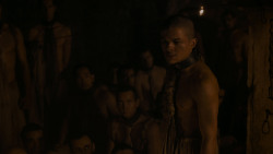 extant_GameOfThrones_4x04-Oathkeeper_0383