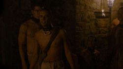 extant_GameOfThrones_4x04-Oathkeeper_0451
