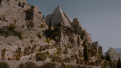 extant_GameOfThrones_4x04-Oathkeeper_0875