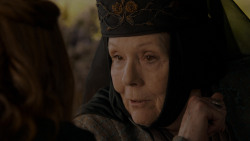 extant_GameOfThrones_4x04-Oathkeeper_1934