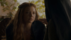 extant_GameOfThrones_4x04-Oathkeeper_1988