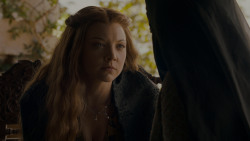 extant_GameOfThrones_4x04-Oathkeeper_1994