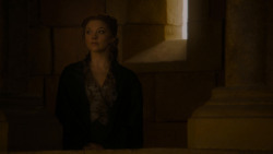 extant_GameOfThrones_4x05-FirstOfHisName_0164