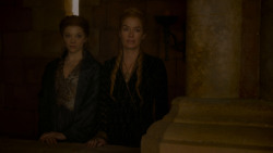 extant_GameOfThrones_4x05-FirstOfHisName_0247