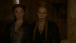 extant_GameOfThrones_4x05-FirstOfHisName_0406