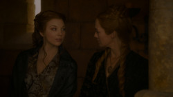extant_GameOfThrones_4x05-FirstOfHisName_0490