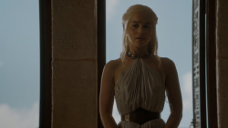 extant_GameOfThrones_4x05-FirstOfHisName_0532
