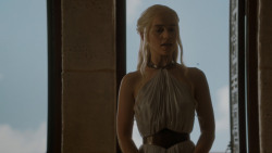 extant_GameOfThrones_4x05-FirstOfHisName_0541