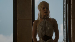extant_GameOfThrones_4x05-FirstOfHisName_0542