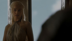 extant_GameOfThrones_4x05-FirstOfHisName_0577