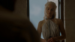 extant_GameOfThrones_4x05-FirstOfHisName_0624