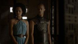 extant_GameOfThrones_4x05-FirstOfHisName_0665