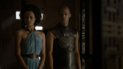 extant_GameOfThrones_4x05-FirstOfHisName_0666