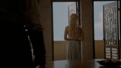 extant_GameOfThrones_4x05-FirstOfHisName_0686