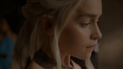 extant_GameOfThrones_4x05-FirstOfHisName_0698