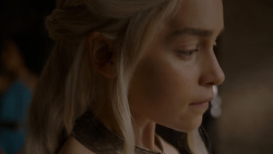 extant_GameOfThrones_4x05-FirstOfHisName_0699