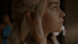 extant_GameOfThrones_4x05-FirstOfHisName_0705