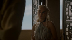 extant_GameOfThrones_4x05-FirstOfHisName_0746