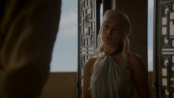 extant_GameOfThrones_4x05-FirstOfHisName_0750