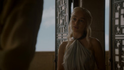 extant_GameOfThrones_4x05-FirstOfHisName_0752