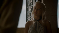 extant_GameOfThrones_4x05-FirstOfHisName_0774