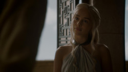 extant_GameOfThrones_4x05-FirstOfHisName_0780