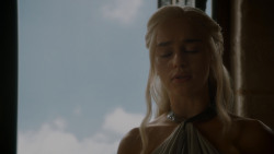 extant_GameOfThrones_4x05-FirstOfHisName_0811