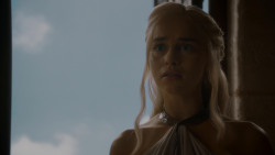 extant_GameOfThrones_4x05-FirstOfHisName_0832